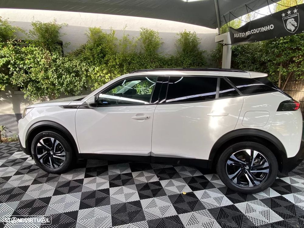 Peugeot e-2008 50 kWh Allure Pack - 3