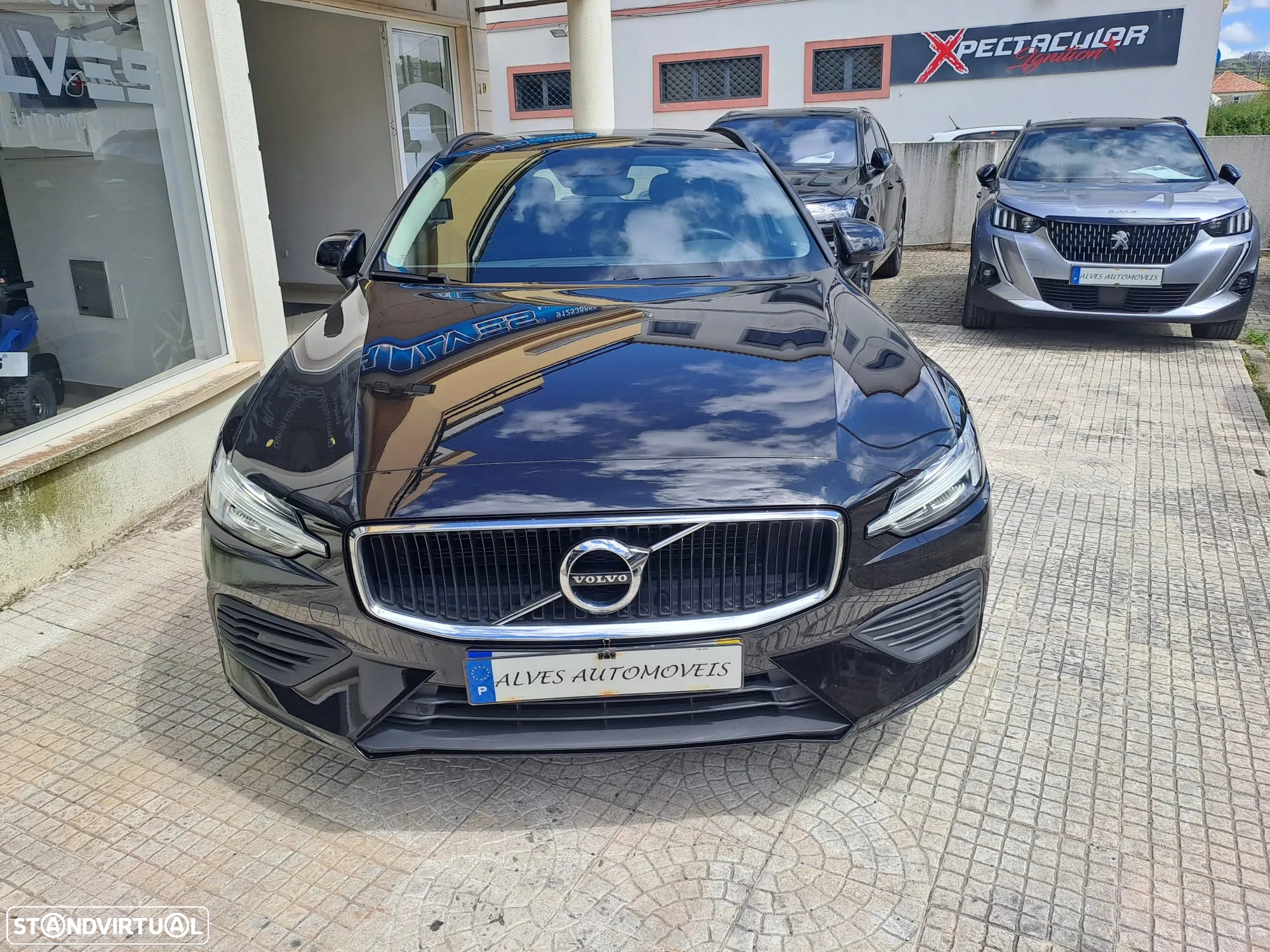 Volvo V60 2.0 T8 AWD TE Momentum - 13