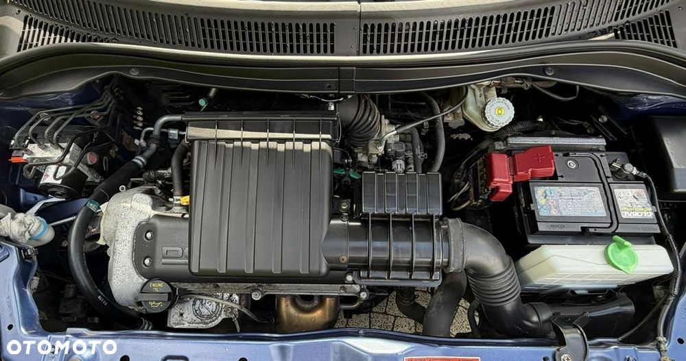 Suzuki Swift - 12