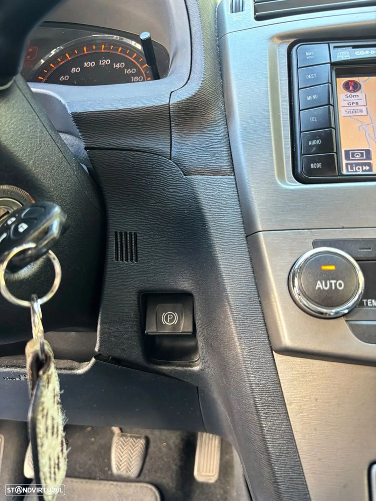 Toyota Avensis SW - 17