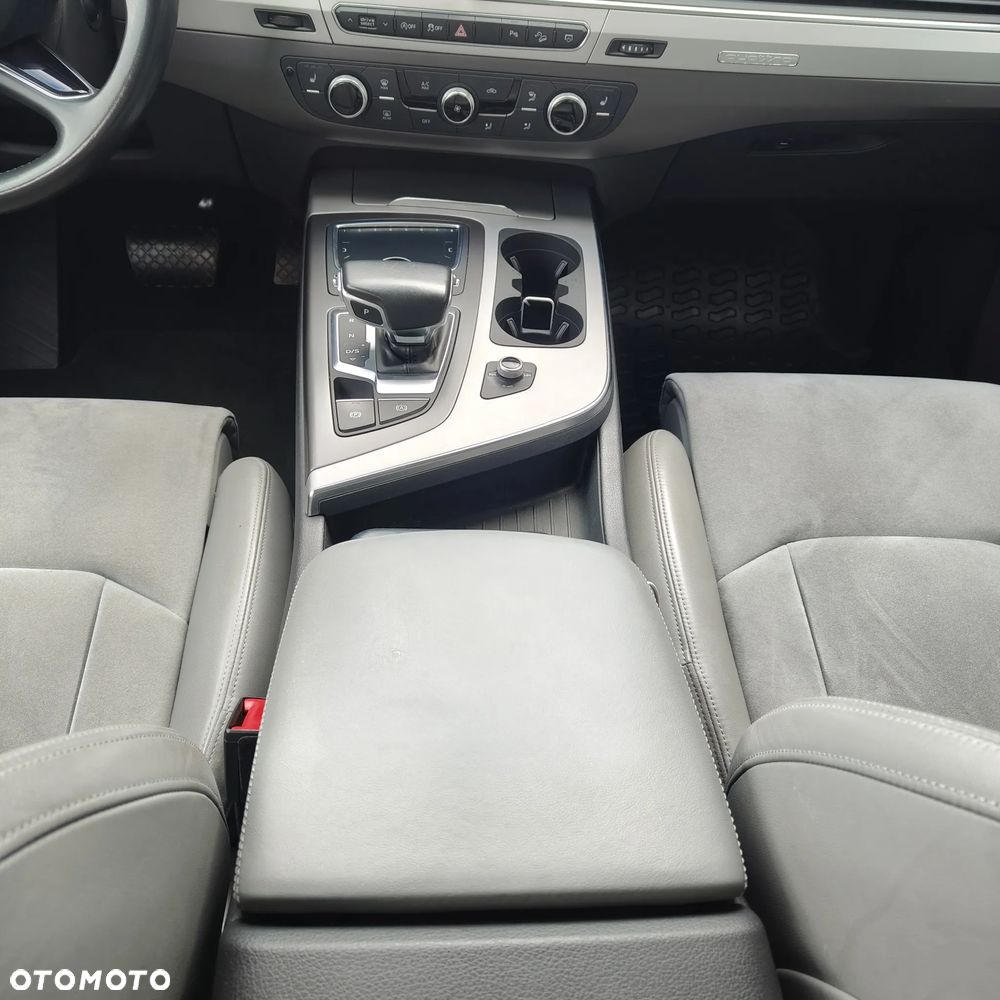 Audi Q7 3.0 TDI ultra Quattro Tiptronic - 16