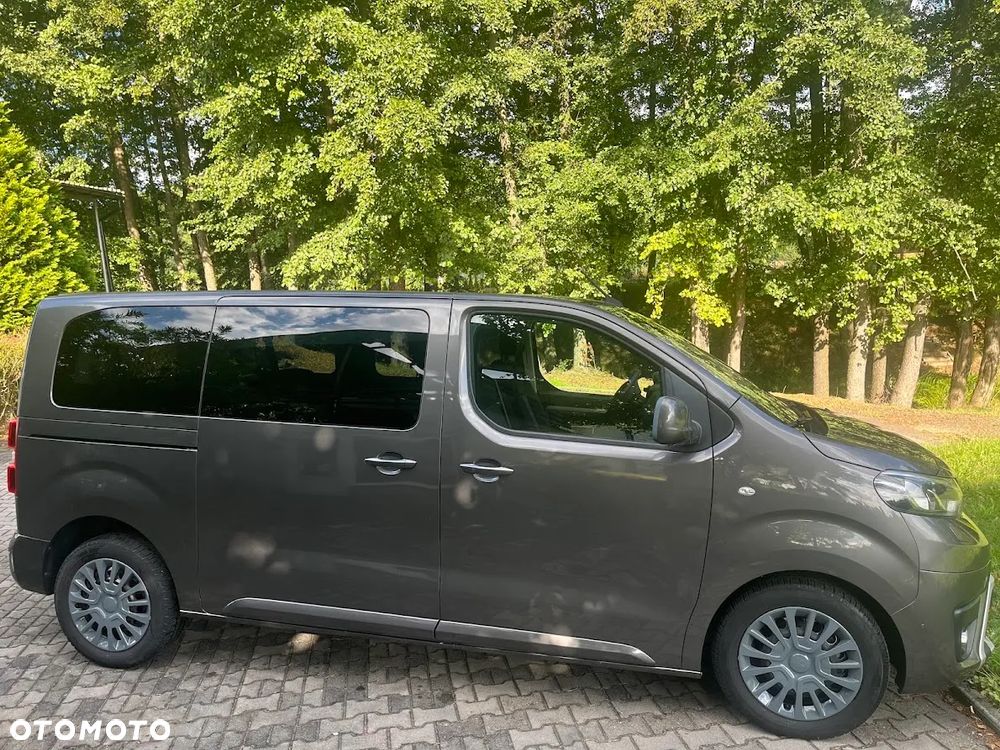 Toyota Proace Verso - 9