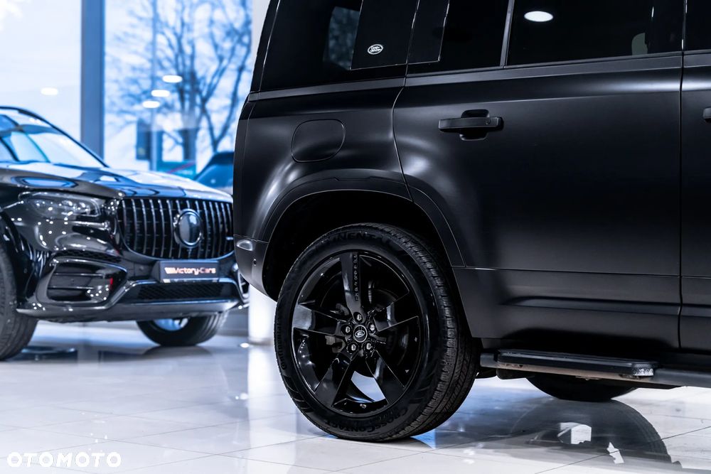 Land Rover Defender 110 D250 X-Dynamic HSE - 13