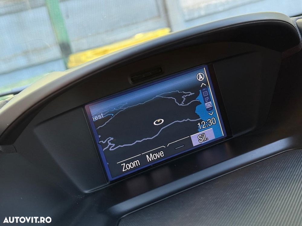 Ford Kuga - 20