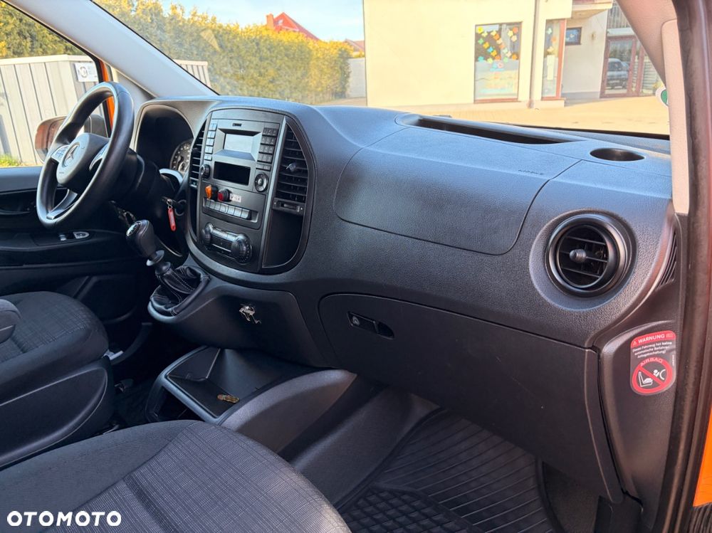 Mercedes-Benz Vito - 25