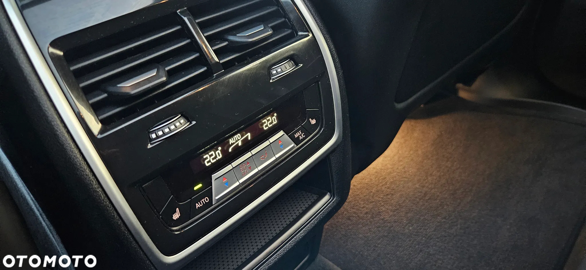 BMW X5 xDrive45e - 24