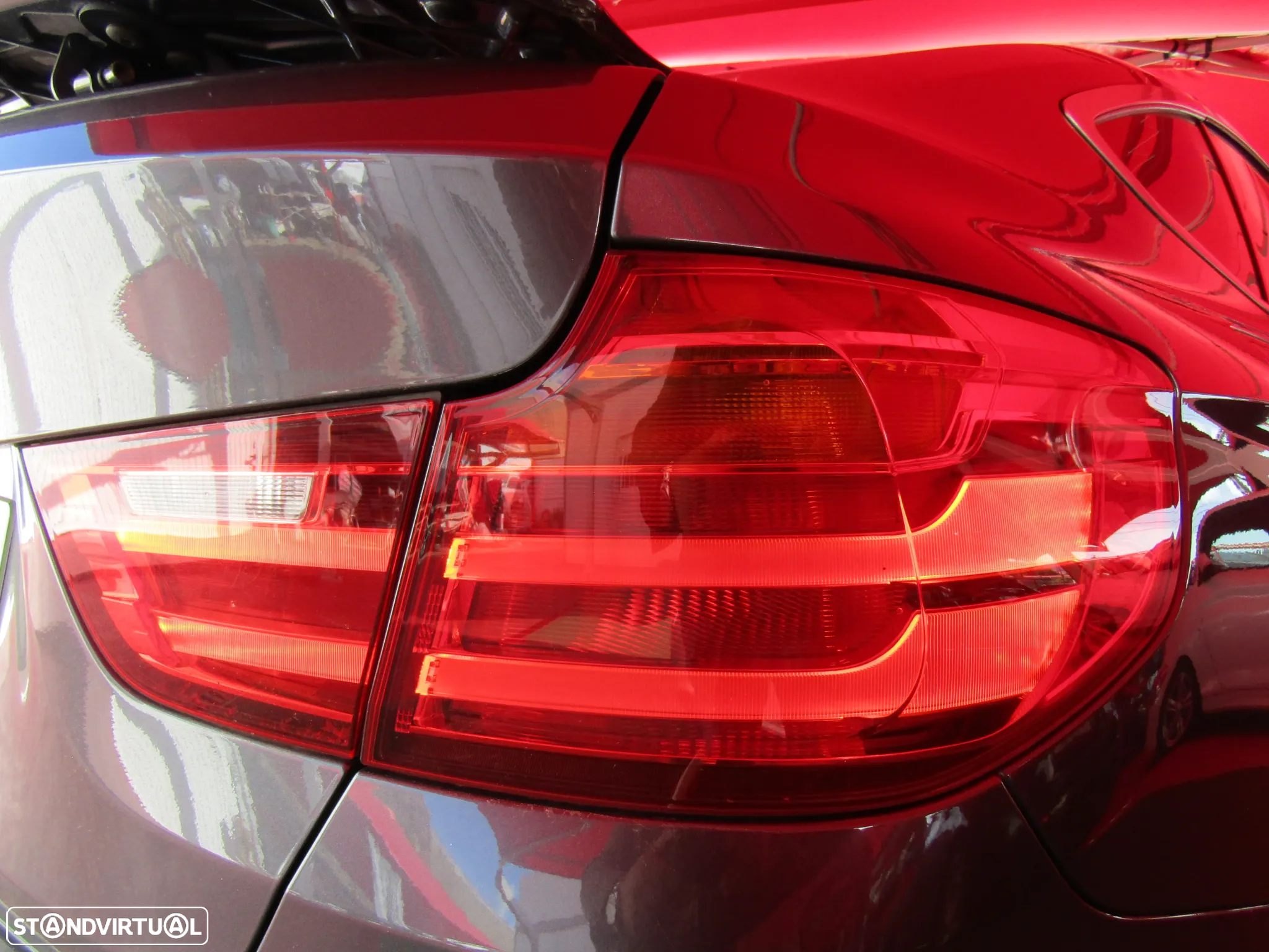 BMW 318 Gran Turismo d Pack M - 24