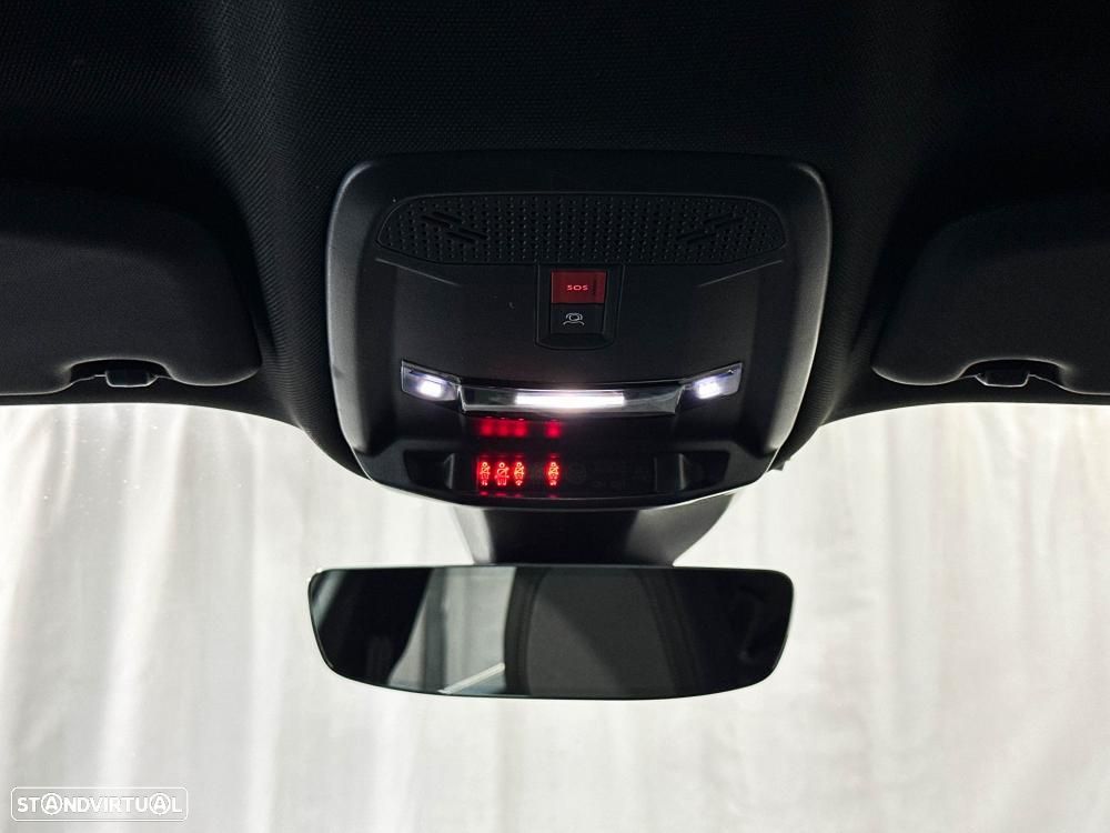 Peugeot e-2008 54 kWh GT - 29