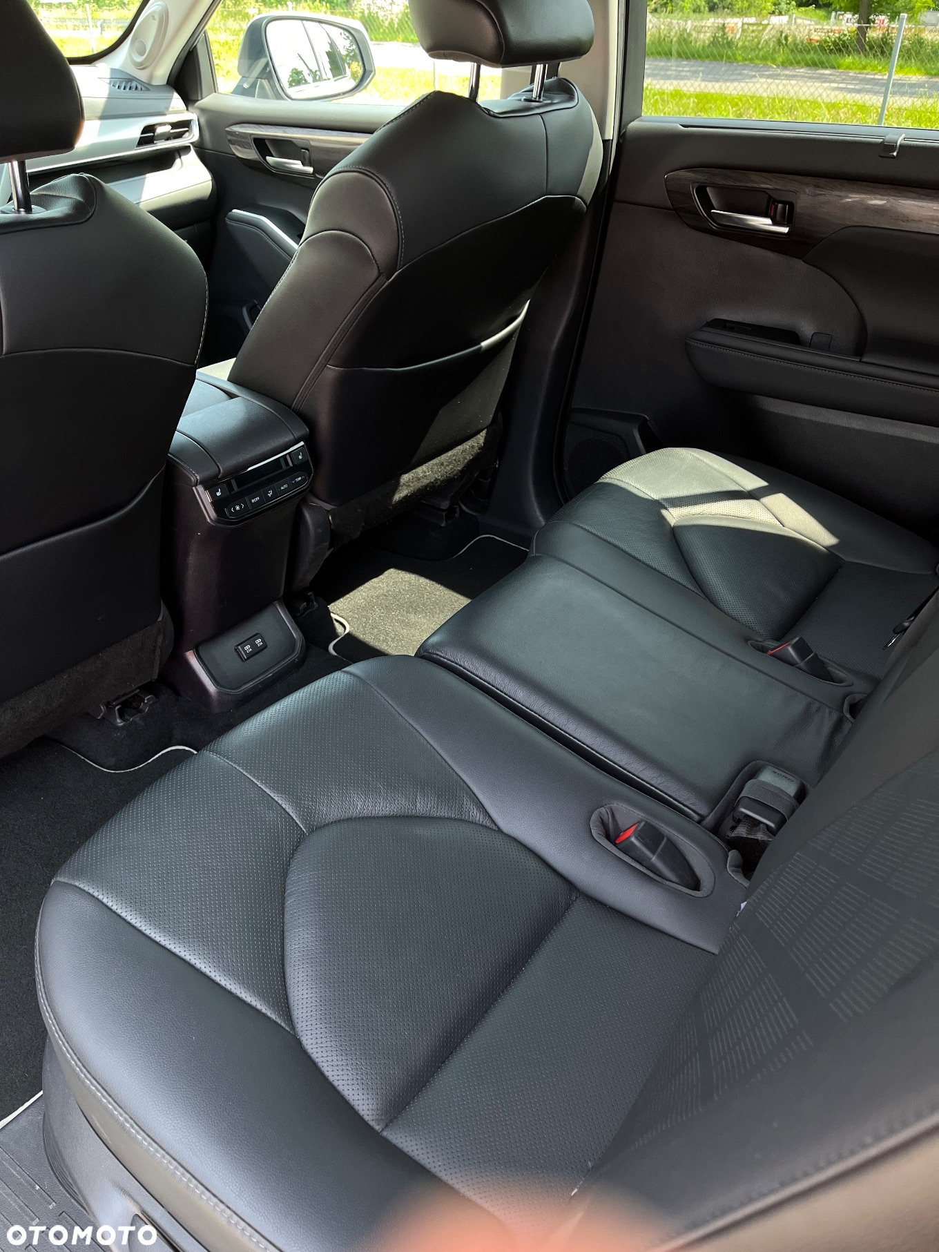 Toyota Highlander 2.5 Hybrid Executive - 15