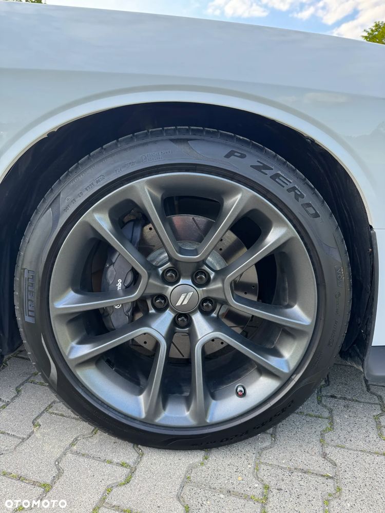 Dodge Challenger 6.4 Scat Pack - 12
