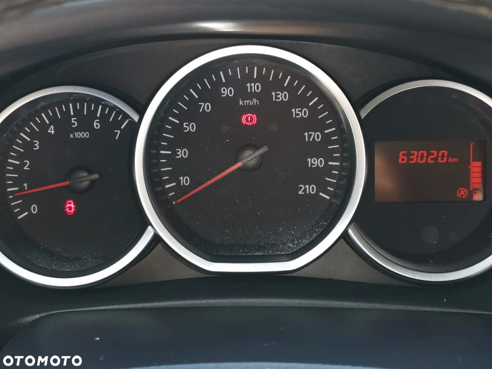 Dacia Sandero - 9