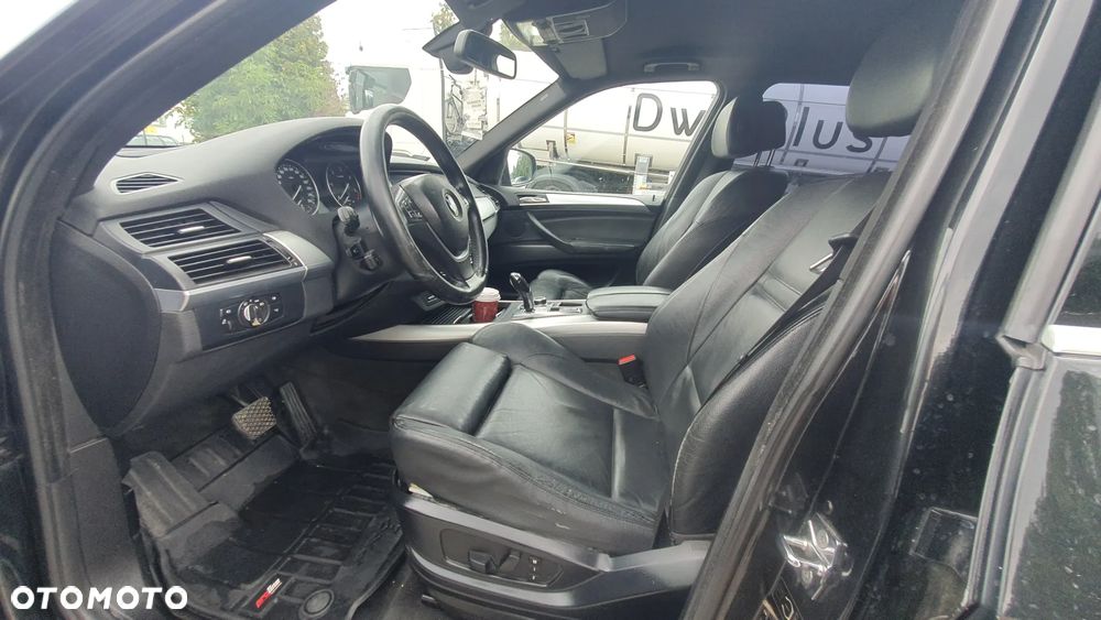 BMW X5 - 12
