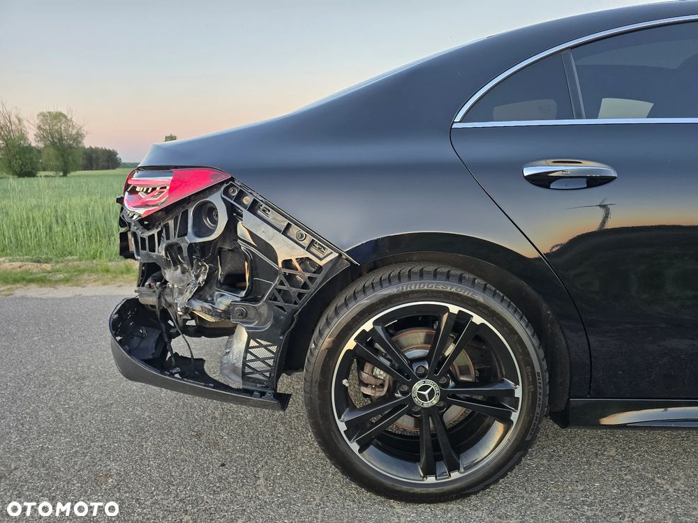 Mercedes-Benz CLA 200 d 8G-DCT AMG Line - 6