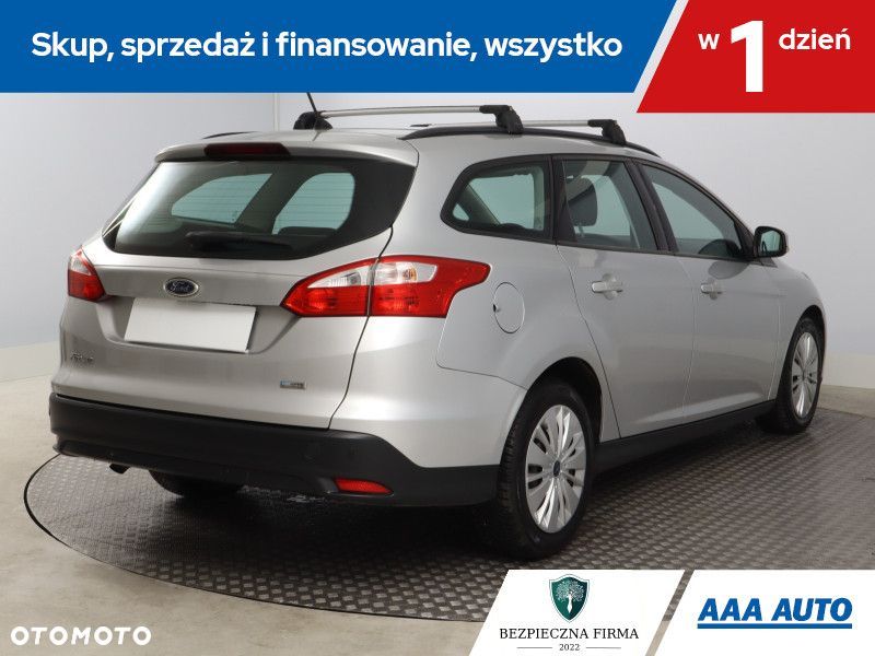Ford Focus SW - 7