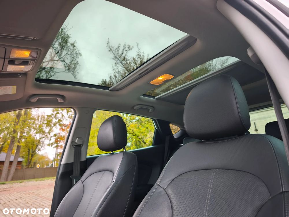 Hyundai ix35 2.0 CRDi 4WD Automatik Premium - 9