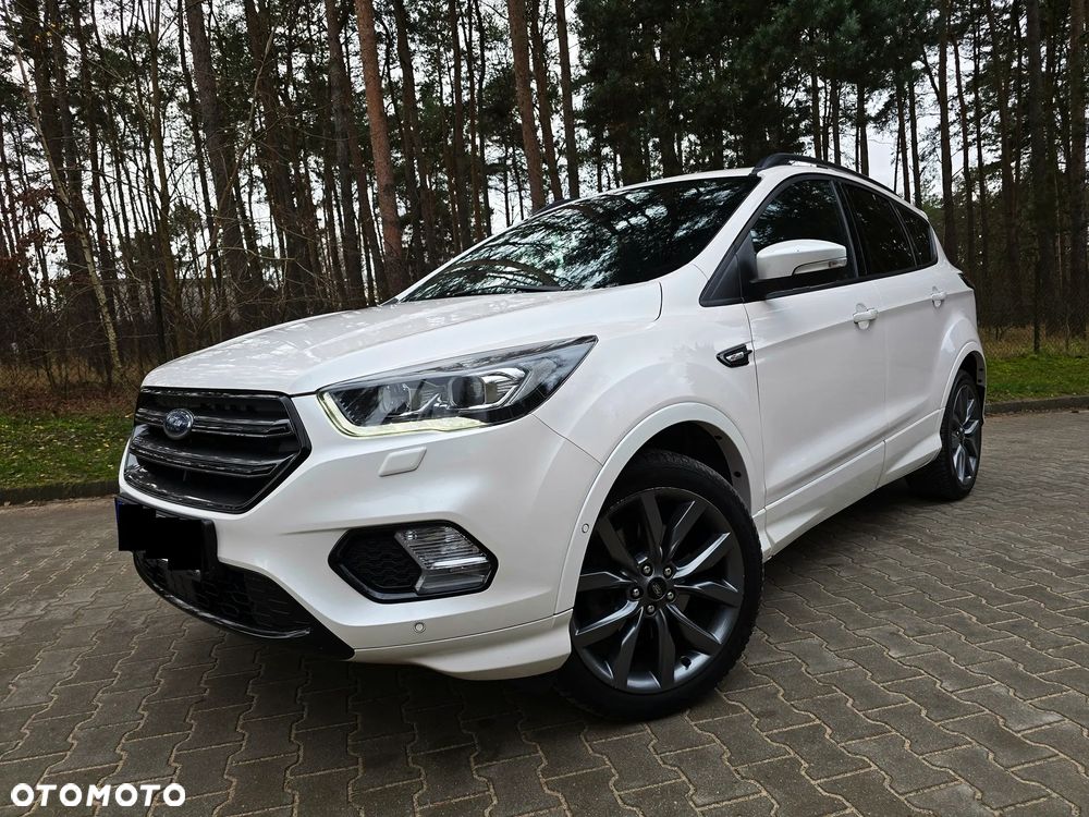 Ford Kuga 2.0 TDCi 4x4 ST-Line - 36