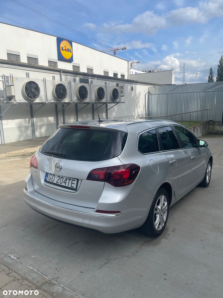 Opel Astra 1.4 T Cosmo - 6