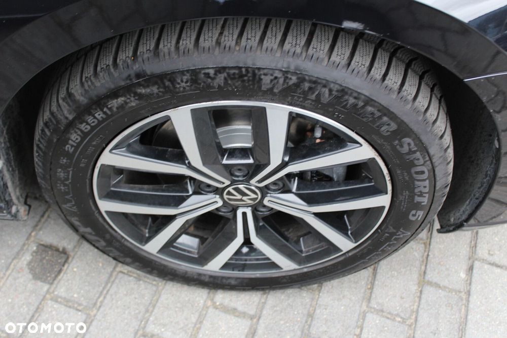 Volkswagen Passat Variant 2.0 TDI EVO Business DSG - 25