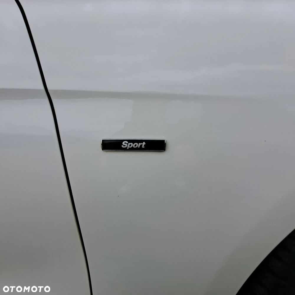 BMW Seria 3 320i Efficient Dynamics Edition Sport Line - 10