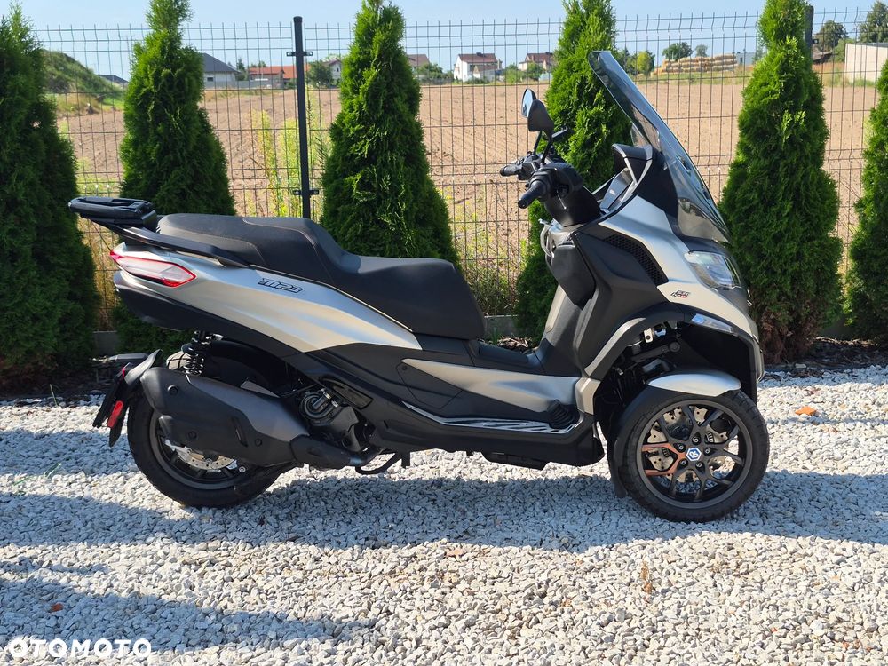 Piaggio MP-3 - 8
