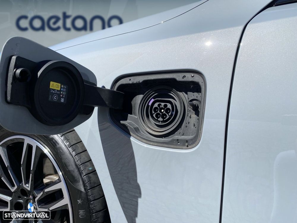 BMW 530 e Pack Desportivo M — photo 3