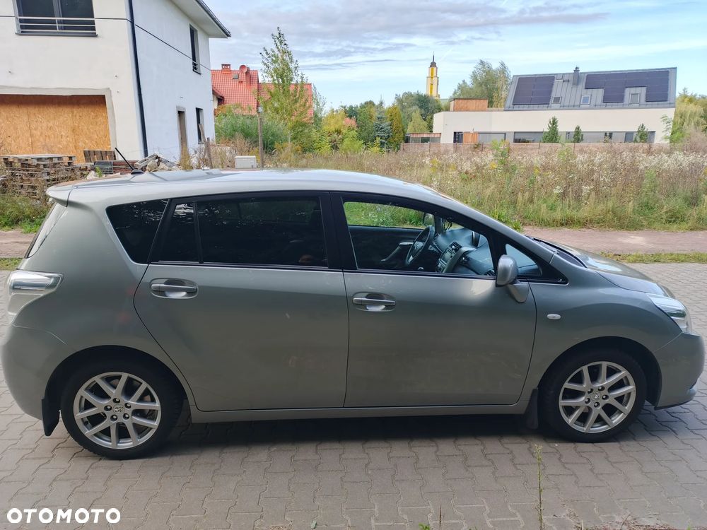 Toyota Verso 1.8 Prestige - 6