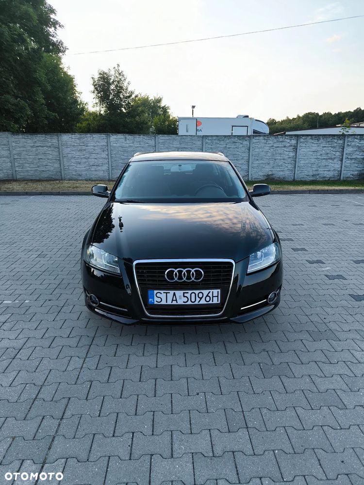 Audi A3 Sportback - 2