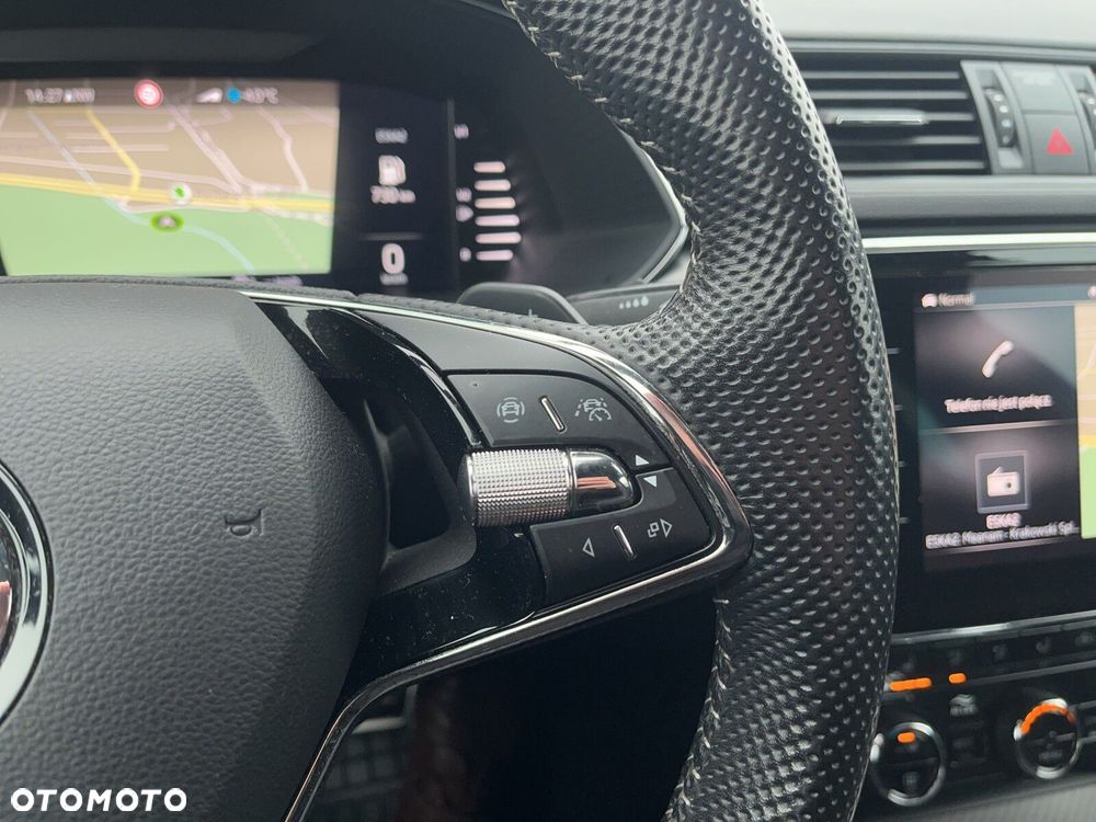 Skoda Superb 2.0 TDI SCR Sportline DSG - 24