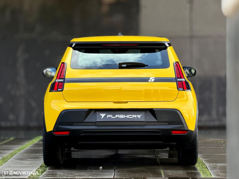 Renault 5 E-Tech 40 kWh Evolution Autonomia Urbana - 6