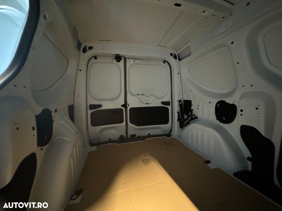 Renault Express - 26