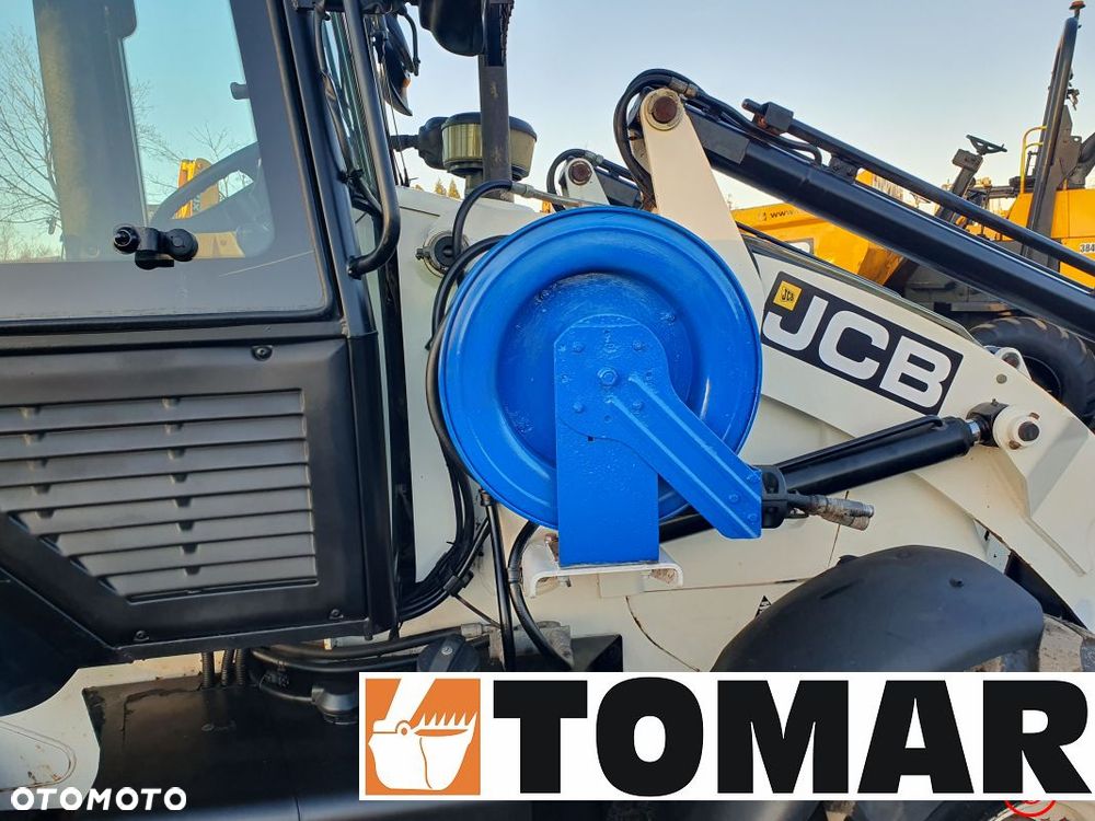 JCB 2CX - 10