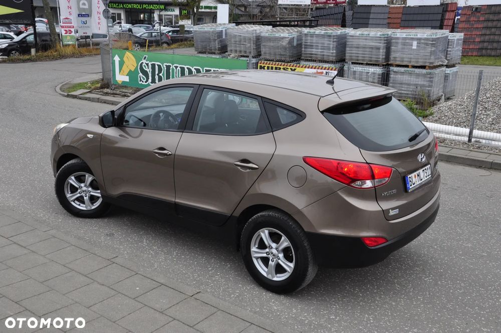 Hyundai ix35 1.7 CRDi 2WD Fifa World Cup Edition - 6
