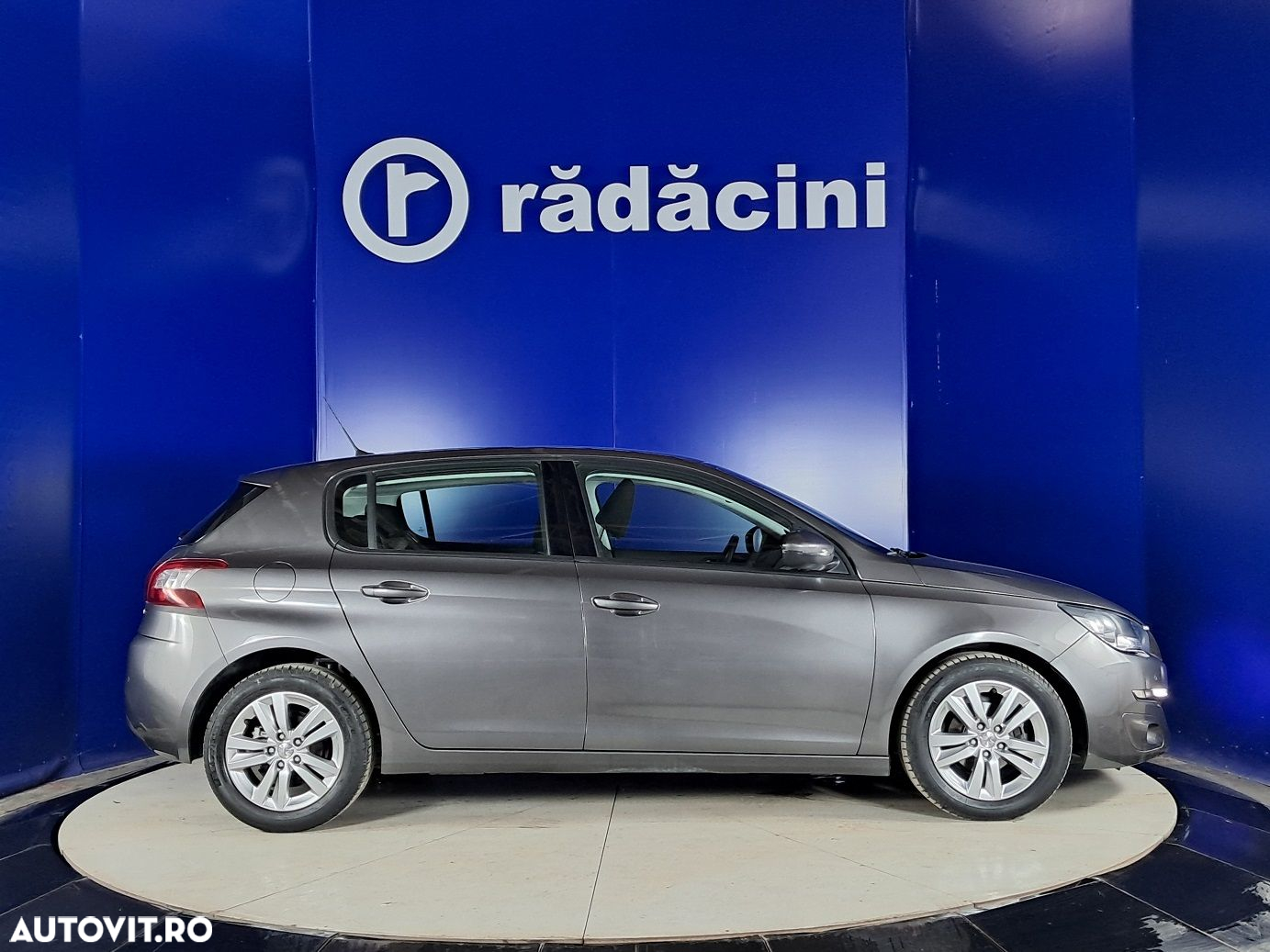 Peugeot 308 - 6
