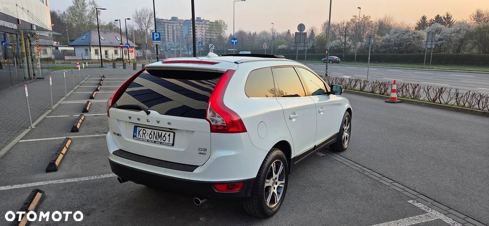 Volvo XC 60 D3 AWD Summum - 2