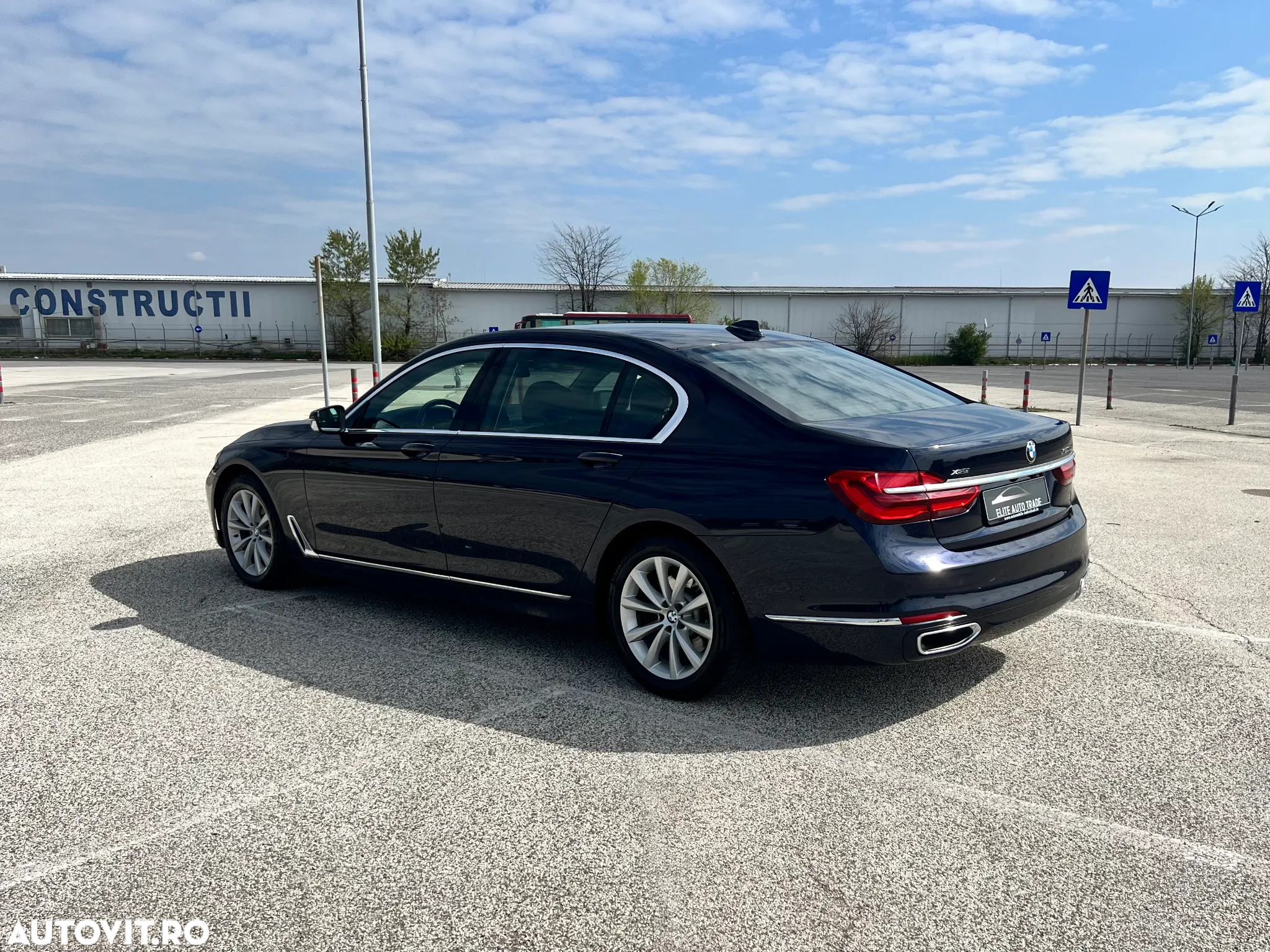 BMW Seria 7 750Ld xDrive - 32