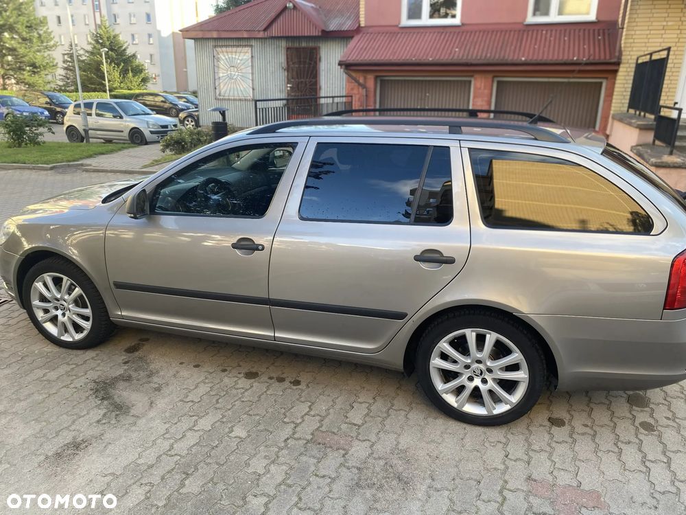 Skoda Octavia - 2