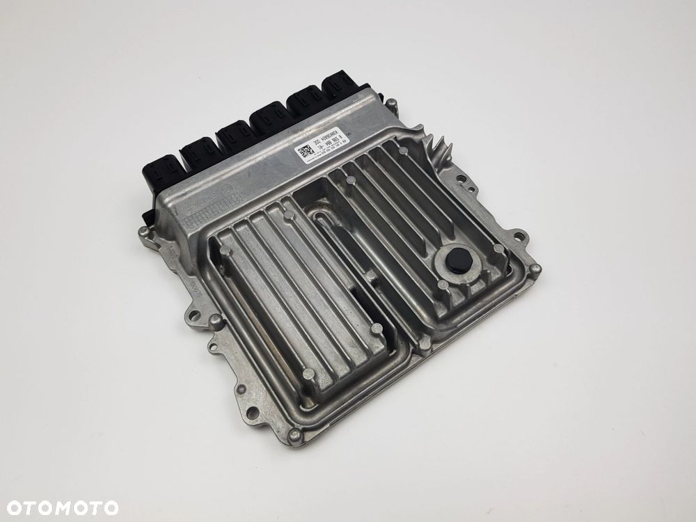 NOWY Komputer Sterownik silnika ECU BMW 8596884 - 4
