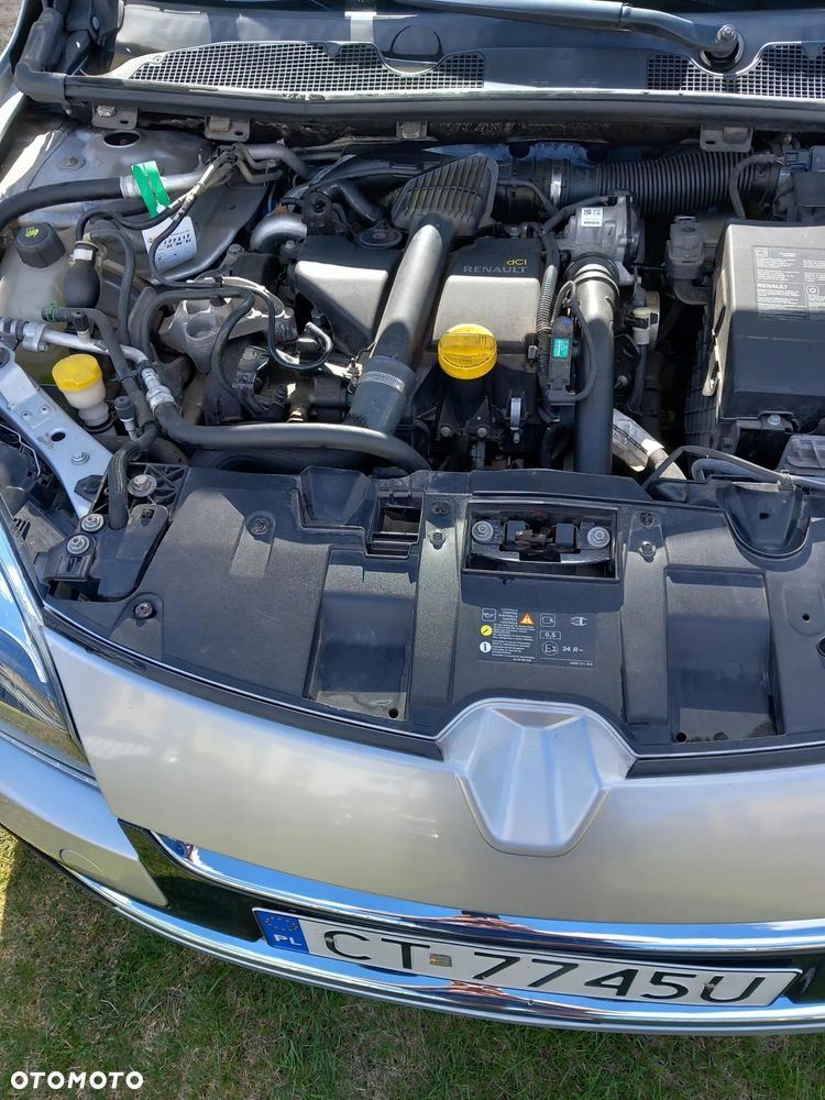 Renault Megane dCi 90 FAP Paris - 12