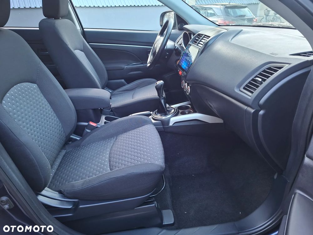 Mitsubishi ASX 1.6 2WD Intense - 25