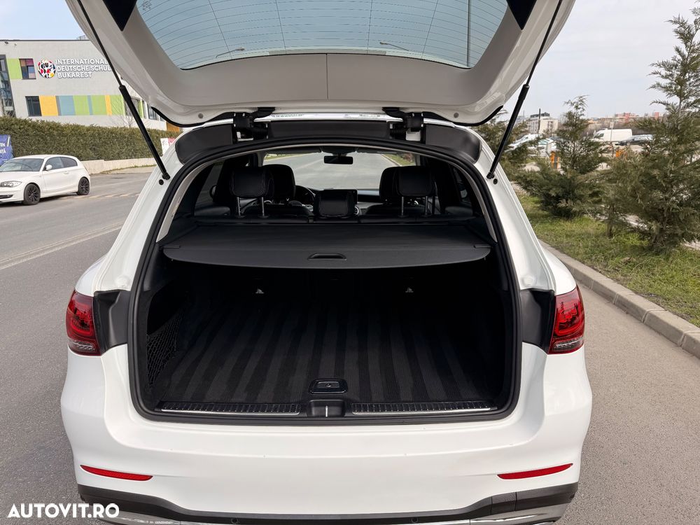Mercedes-Benz GLC 220 d 4MATIC 9G-TRONIC AMG Line - 16