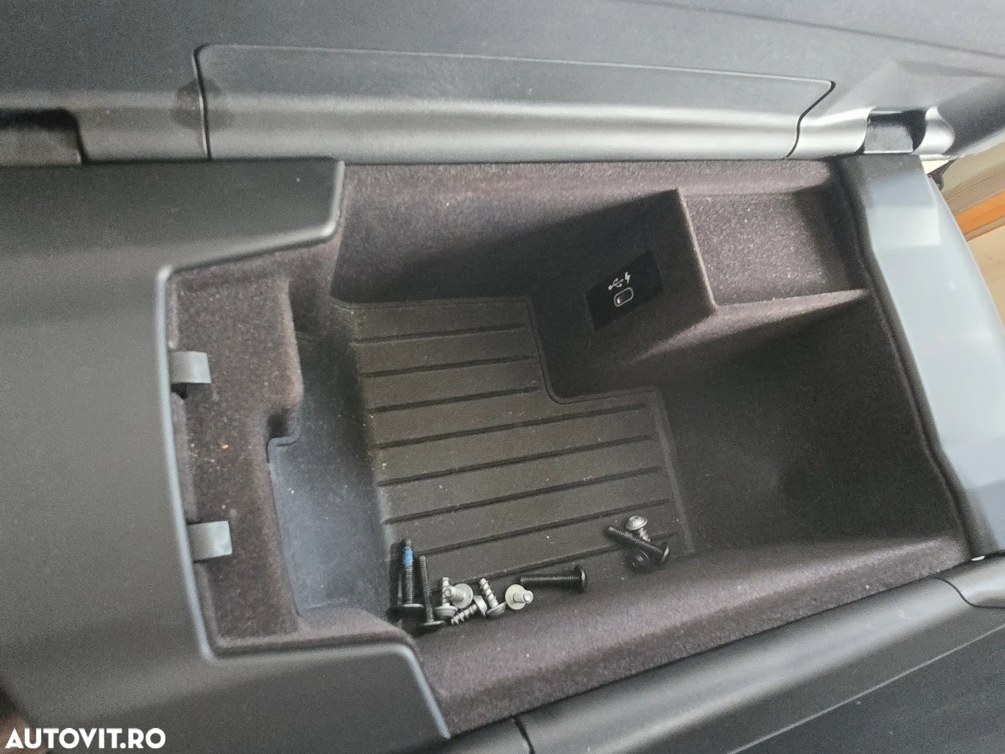 Cotiera Bmw G30 G31 Volan Stanga Impecabila - 6
