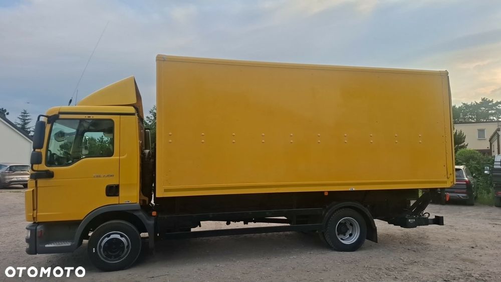 MAN TGL7.150 - 17