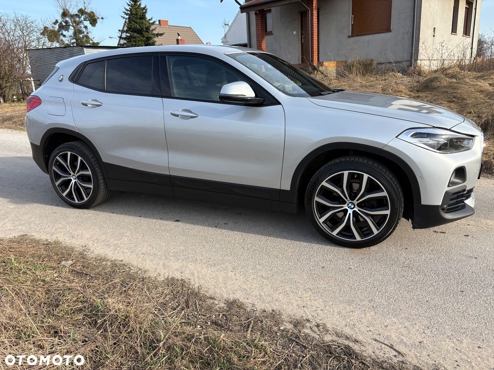 BMW X2 sDrive18d Edition M Mesh - 3