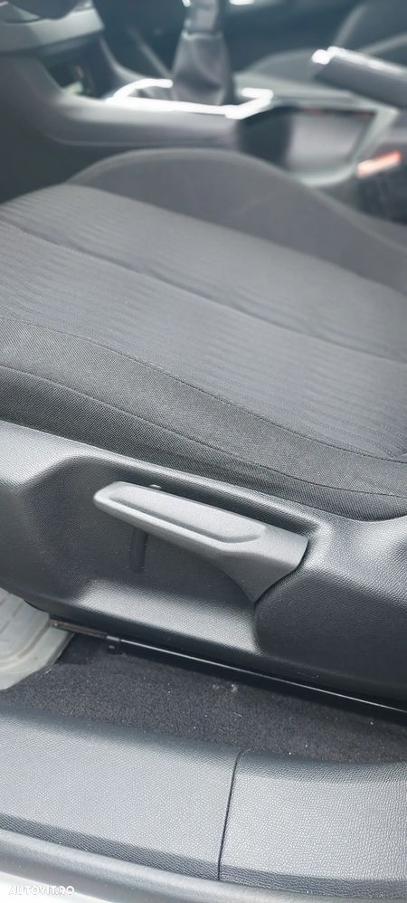 Peugeot 308 1.2 L PureTech Turbo Access - 5
