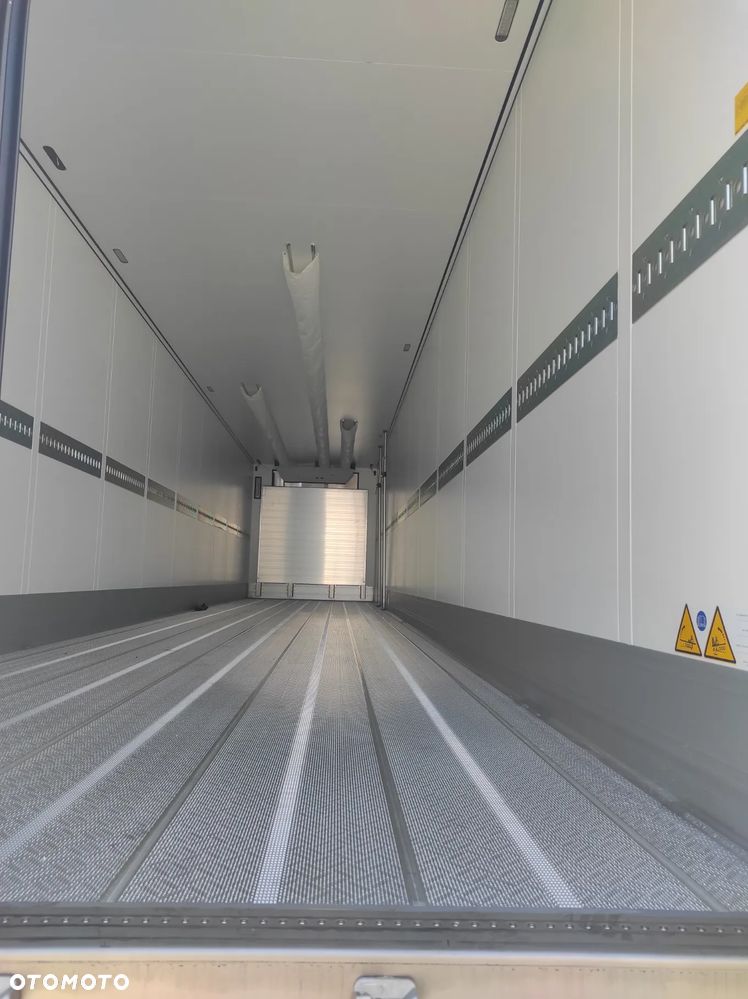 Schmitz Cargobull - 8