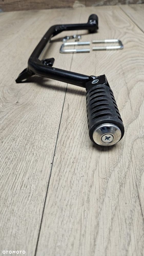 Podnóżki Pasażera Spacerówki MBK Booster / Yamaha BW's Buzzetti ART. 8211 - 9
