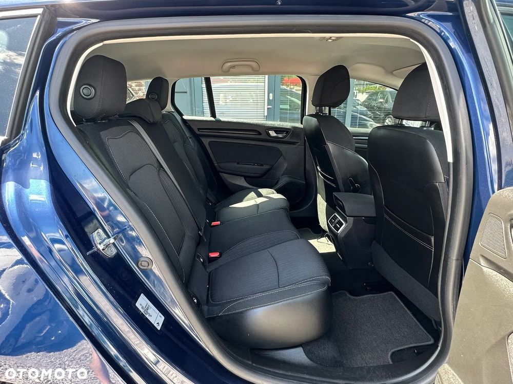 Renault Megane ENERGY TCe 100 EXPERIENCE - 26