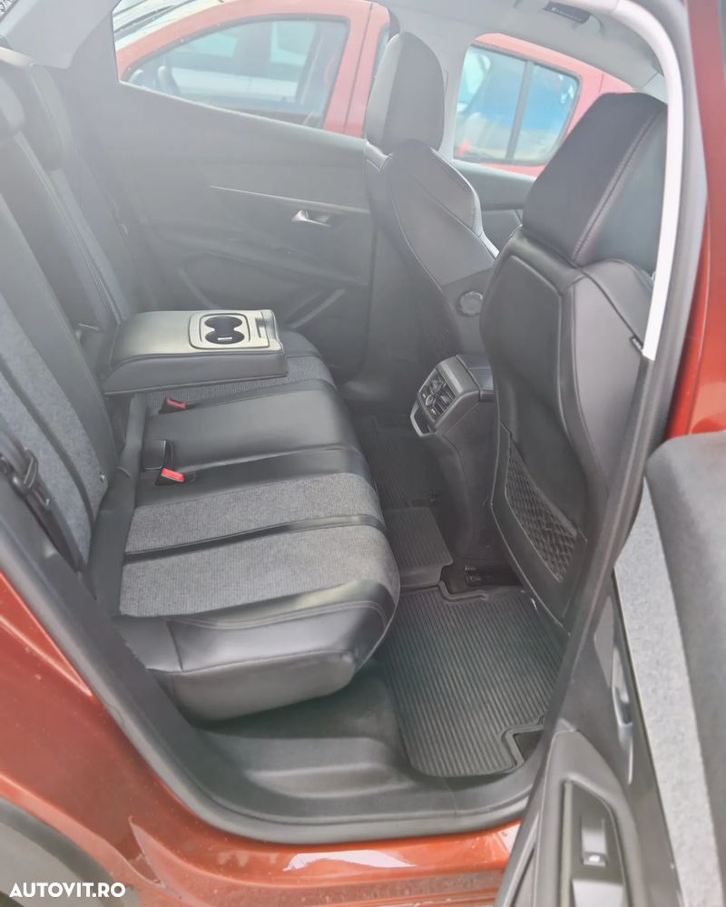 Peugeot 3008 1.2 PureTech Turbo S&S Allure - 12