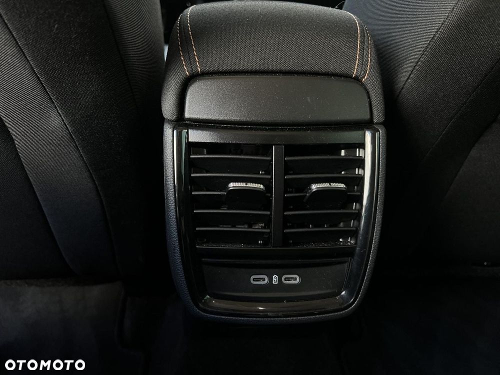 Skoda Kamiq 1.5 TSI Selection - 19