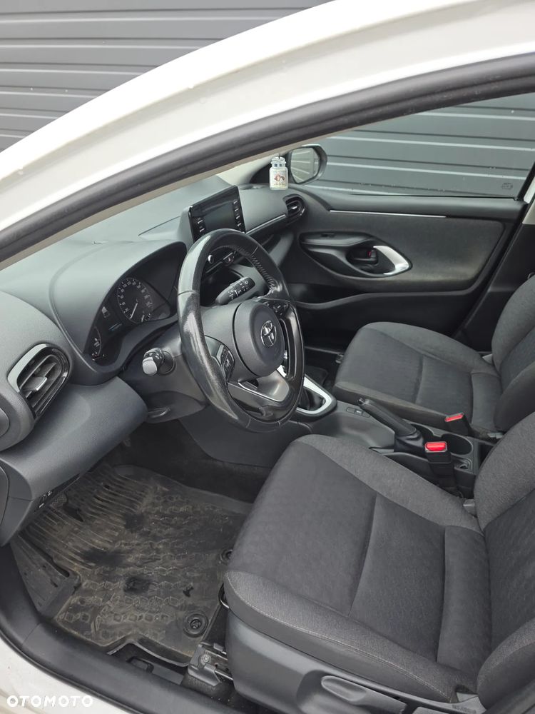 Toyota Yaris 1.5 Comfort - 8
